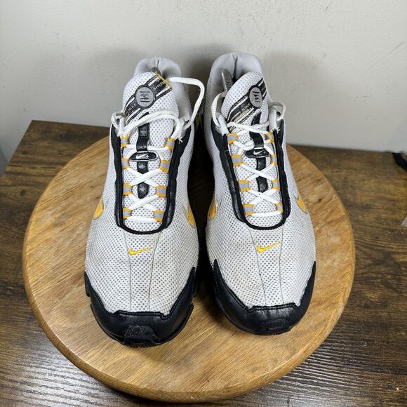 Nike Shox NZ Shoes Mens Size 11 White Black Yellow 315378-171 Running Sneakers